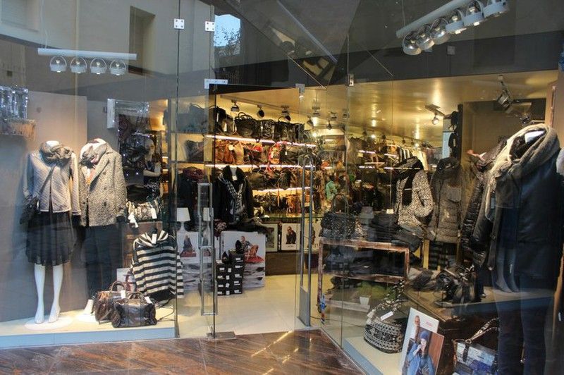 Hemos mejorado la tienda de Les Escales