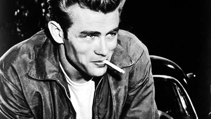 Los Años 50: El nacimiento de un icono rebelde