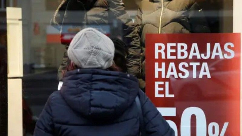 2. Aprovecha las prendas de temporada para el próximo año