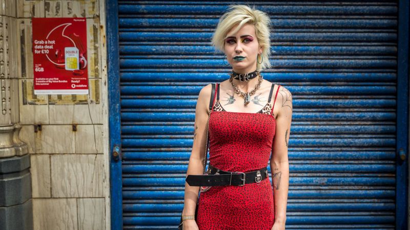 4. Sara: El estilo "punk"