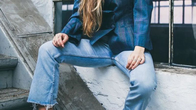 3. Los jeans perfectos: comodidad con actitud