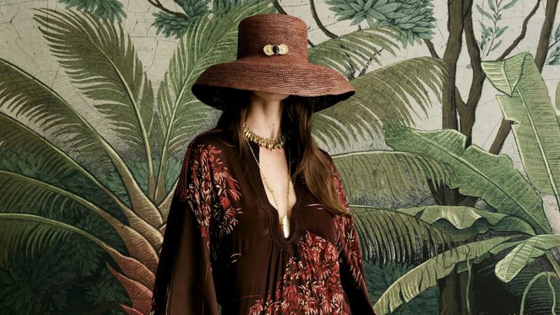 2. Naturaleza y motifs orgánicos: florales y prints inspirados en paisajes