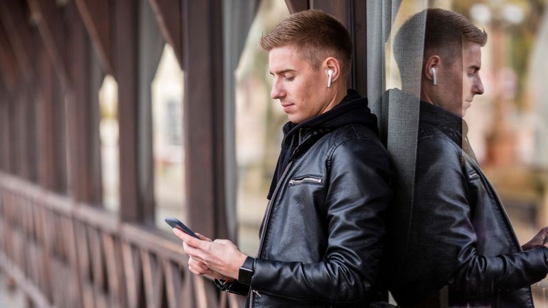 04. Jonas, 32 años, profesor