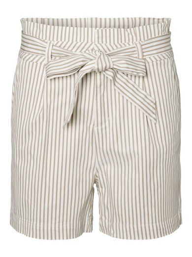 Shorts ancho con rayas y cinturón Vero Moda Snow White & Sand
