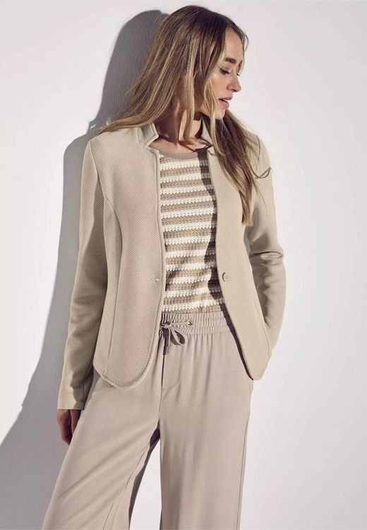 Americana de punto granulado de cuello redondo Street One Beige