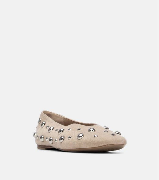 Bailarina antelina con detalles plateados Xti Taupe