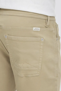 Bermuda 5 bolsillos elástica Blend Of America Cornstalk