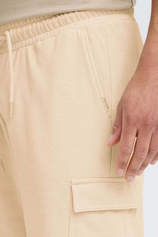 Bermuda de chándal cargo Blend Of America Flan