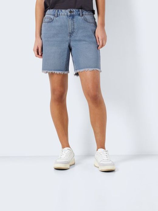 Bermuda tejana 5 bolsillos con deshilachado Noisy May Light Blue Den