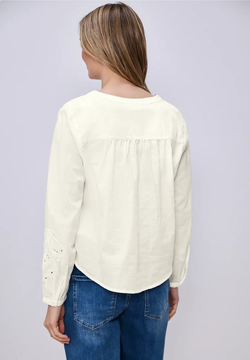Blusa m/l con bordado en la manga Street One Off White