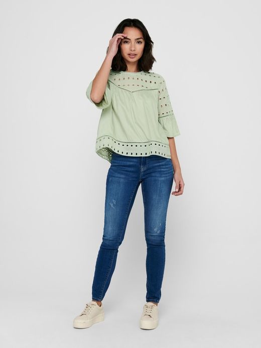 Blusón con manga 3/4 calados Only Desert Taupe