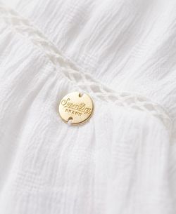 Blusón corto de tirante fino con calados Superdry Off White