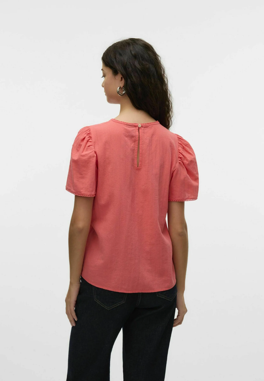 Blusón m/c con mangas abullonadas Vero Moda Dubarry