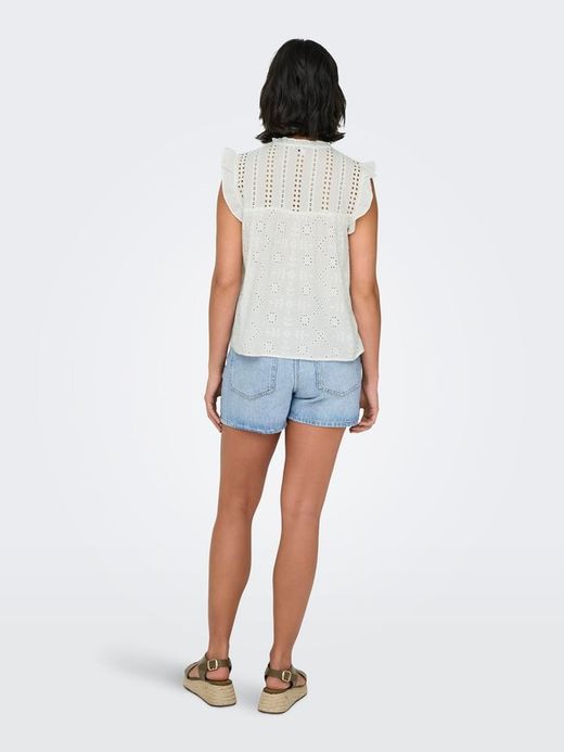 Blusón s/m con calados y volantes Only Cloud Dancer