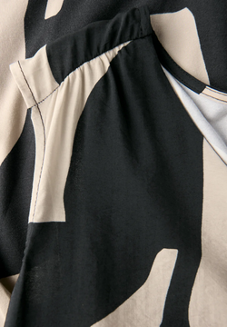 Blusón s/m estampado abstracto Street One Black