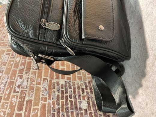 Bolso de piel cruzado Varis Black