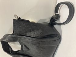 Bolso pequeño cruzado Varis Black