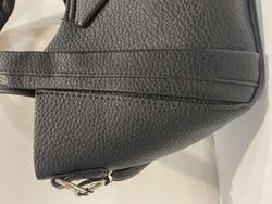 Bolso pequeño cruzado Varis Black