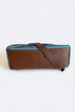 Bolso pequeño de rayas zig zag Balmohk Blue