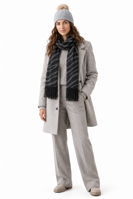 Bufanda con estampado zebra con flecos Vero Moda Black