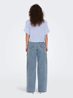 Camisa de m/c con rayas marineras y anudada Only Cloud Dancer