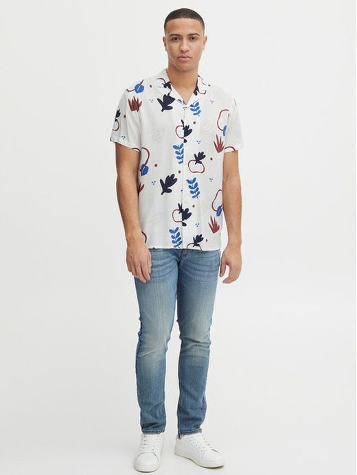 Camisa m/c con dibujos motivos vegetales Blend Of America Snow White