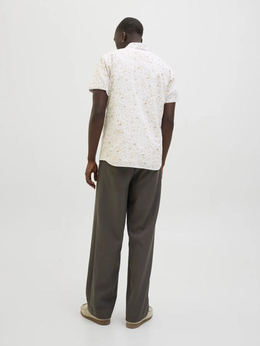 Camisa m/c con estampado floral pequeño Jack & Jones Cloud Dancer