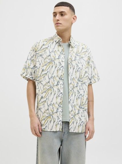 Camisa m/c con estampado hojas Jack & Jones Cloud Dancer