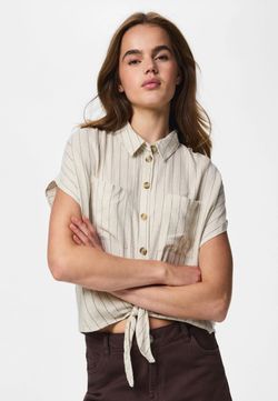 Camisa m/c con rayas y anunada Pieces Birch