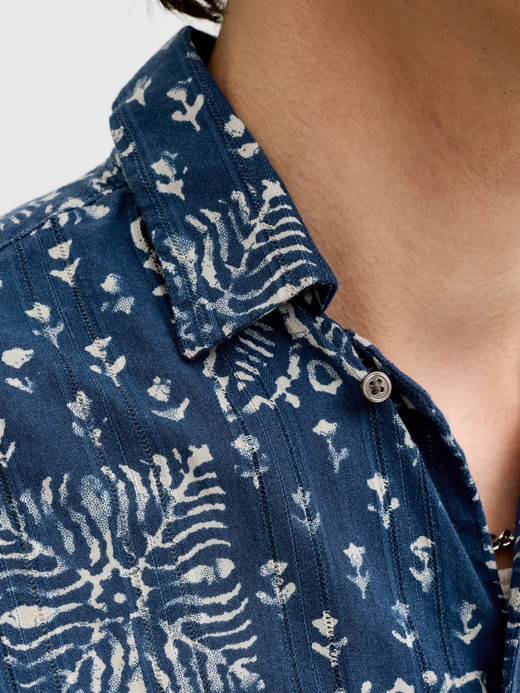Camisa m/c resort con estampado floral monocolor Jack & Jones Sky Captain
