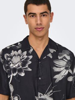 Camisa m/c resort con estampado floral monocolor Only & Sons Jet Black