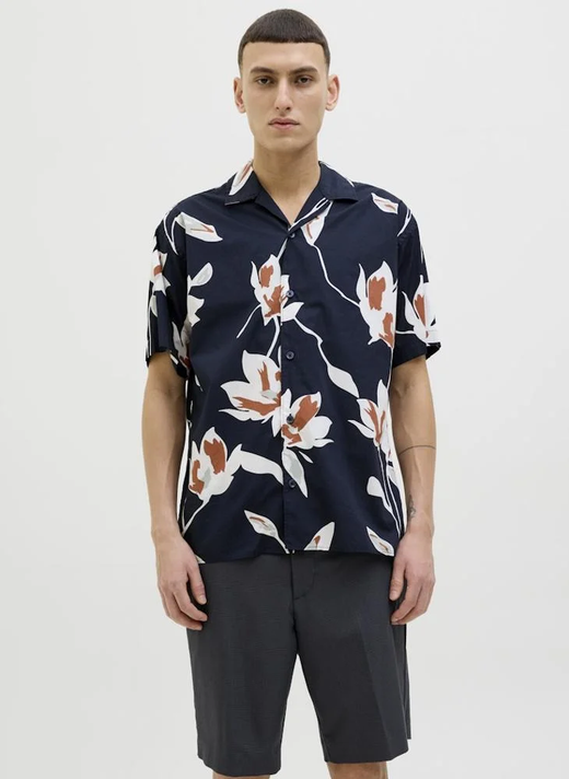 Camisa m/c resort con estampado flores grandes Jack & Jones Night Sky