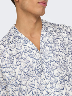 Camisa m/c resort con estampado flores monocolor Only & Sons Cloud Dancer