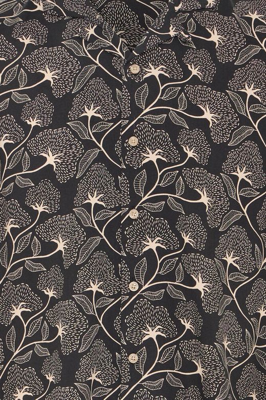 Camisa m/c viscosa con estampado hojas Blend Of America Black
