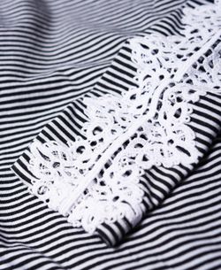 Camiseta manga larga con rayas y bordado Superdry Black