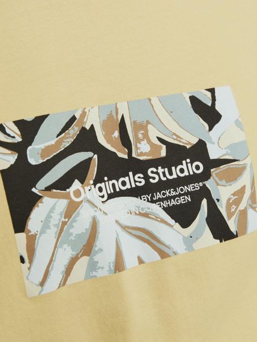 Camiseta m/c con cuadro print floral Jack & Jones Italian Straw