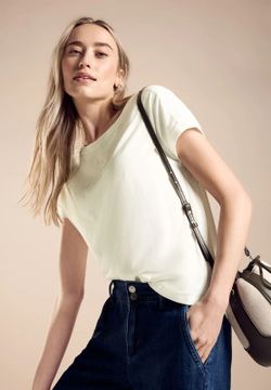 Camiseta m/c con detalle engomado "garden of blossom" Street One Off White