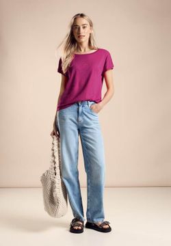 Camiseta m/c con detalle engomado "garden of blossom" Street One Pink