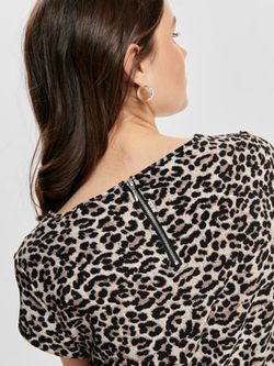 Blusón m/c estampado Only Pumice Stone