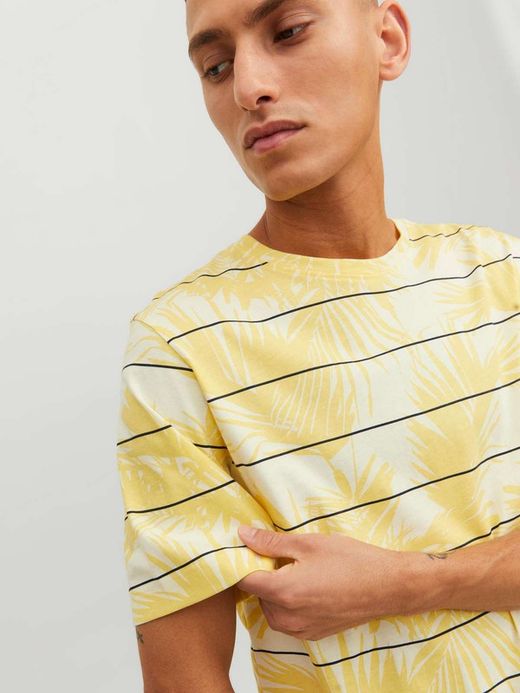 Camiseta m/c con estampado hojas palmera Jack & Jones Yellow