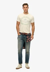 Camiseta m/c con letras branding y dibujo Superdry Cream White