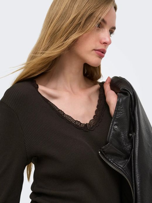 Camiseta m/l canalé con detalle puntilla Only Chocolate