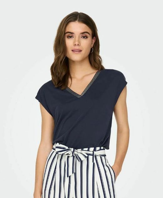 Camiseta s/m de cuello pico repuntes Only Night Sky