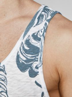 Camiseta tirantes con estampado hojas tropicales Jack & Jones Cloud Dancer