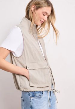 Chaleco con cremallera & bolsillos Street One Sand