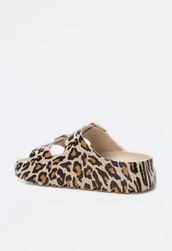 Chancla de pala con estampado animal print Xti Leopard