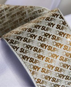 Chancla de pala con letras branding doradas Superdry Optic