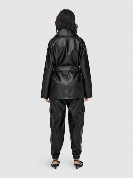 Chaqueta 3/4 polipel con cinturón Only Black