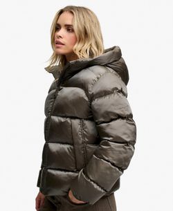 Chaqueta alcochada con capucha de efecto metalizado Superdry Deep Lichen