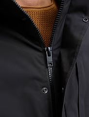 Chaqueta con capucha 2/4 Jack & Jones Black